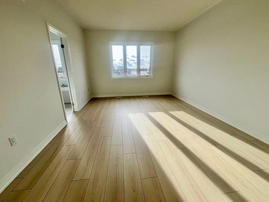 For Lease - 61 Tipp Drive, Richmond Hill, Ontario - Photo 1