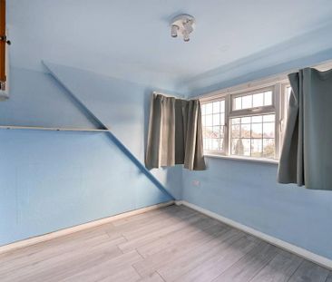 4 bedroom detached house to rent - Photo 4