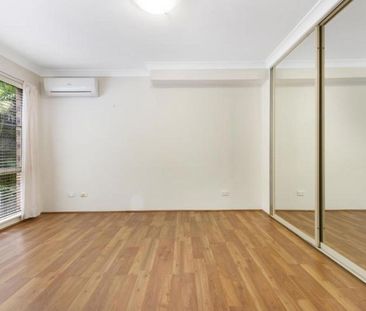 4/32 Francis Street, 2154, Castle Hill Nsw - Photo 1