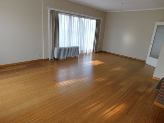 TE HUUR : appartement 2 SLPK, terras, kelder & garagebox te 1932 SINT-STEVENS-WOLUWE - Foto 1