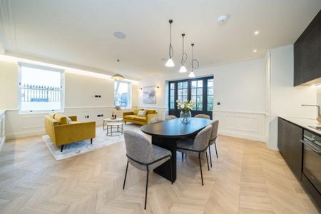 4 bedroom semi-detached house to rent - Photo 3