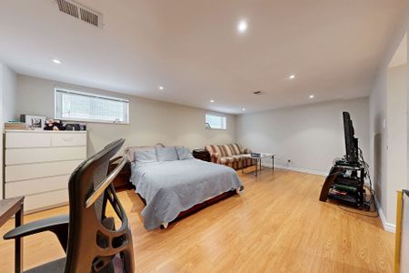 For Lease - 3 Orianna Drive, Toronto, Ontario - Photo 5