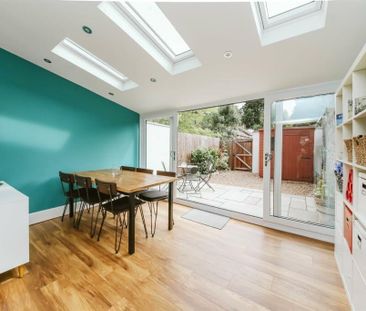 2 Bed Terraced House, Orchard Road, BS5 - Photo 3