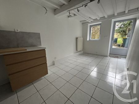 Location Maison 4 pièces 91m² ORTHEZ 64300 - Photo 2