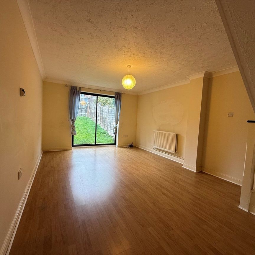 Foxwell Mews, London, SE4 - Photo 1