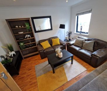 4 bedroom apartment to rent - Photo 4