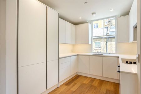 Russell Gardens Mews, Holland Park, W14, London - Photo 2