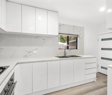 Classic Charm - Photo 5