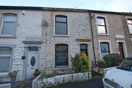 2 bedroom terraced house to rent - Photo 3