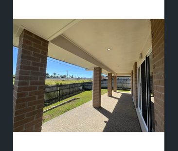 FOUR BEDROOM HOME IN QUIET, HIDDEN ALLOTMENT - Photo 6