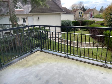 Location Appartement 2 pièces 47m² COULOMMIERS 77120 - Photo 5