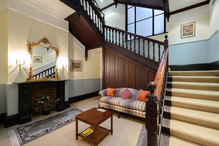 3 bedroom semi-detached house to rent - Photo 4