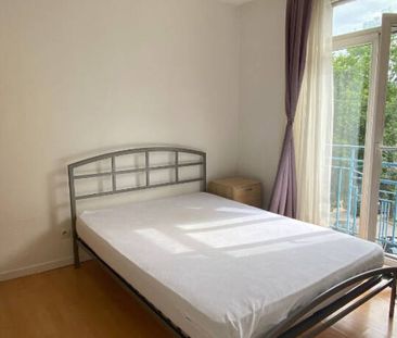 Appartement T2 meublé Cours Léopold - fac de droit/lettres - Photo 2