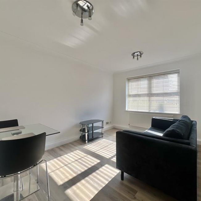 2 Bedroom Apartment To Let - Photo 1