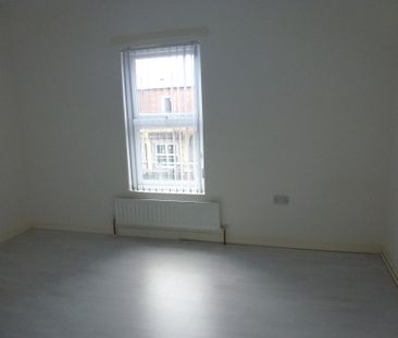 12 Columbia Street, Belfast, BT13 3HL - Photo 1