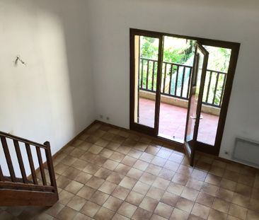 Arles proche centre T2 de 53m² avec mezzanine, - Photo 2