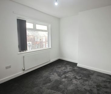 Terraced House to rent on - Photo 4