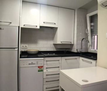Studio for rent in Palacio - Photo 4