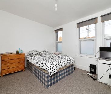 3 bedroom house to rent - Photo 3