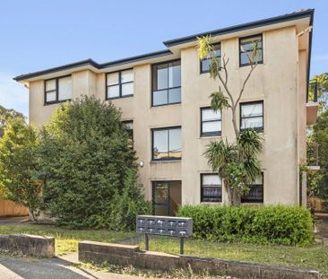 Convenient, Low-Maintenance Living in the Heart of Mortdale - Photo 3