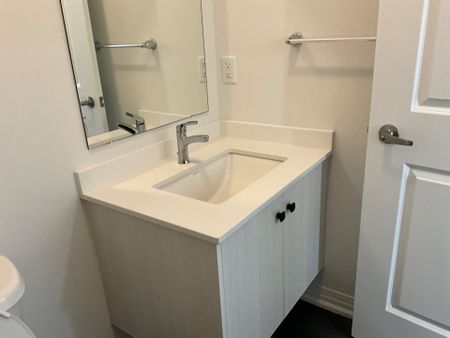 For Lease - 53 Tipp Drive, Richmond Hill, Ontario - Photo 5