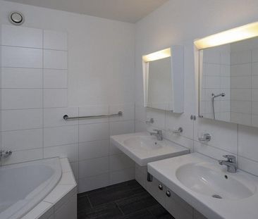 Wo Ruhe und Stadtflair sich treffen! - Photo 2