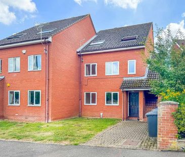 Tattersalls Crescent, The Avenue, Newmarket, CB8 - Photo 1