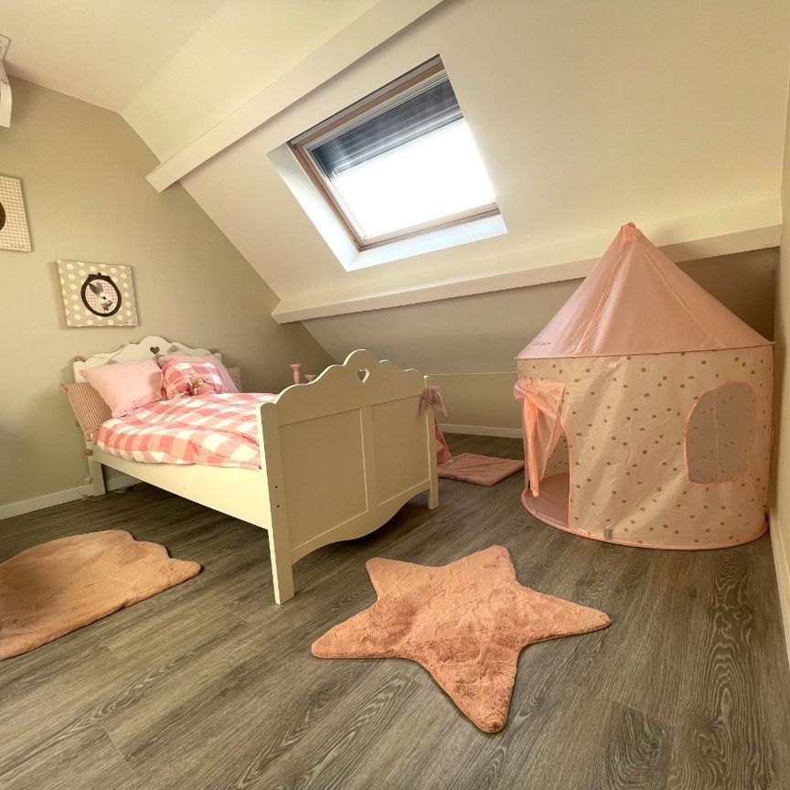 Menen: smaakvol gerenoveerde woning met 4 kamers en garage - Photo 1