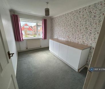 2 bedroom flat to rent - Photo 6