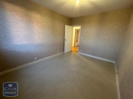Location Appartement 2 pièces 52m² CHATEAUROUX 36000 - Photo 4