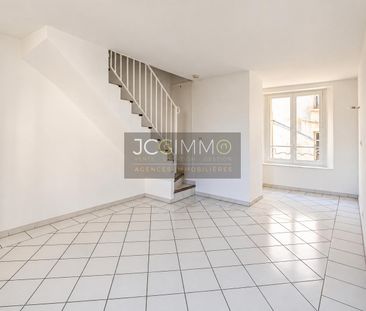 Location Appartement 2 pièces 40m² CUERS 83390 - Photo 4