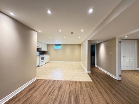 For Lease - 36 Johnson Road Unit# Lower, Aurora, Ontario - Photo 3