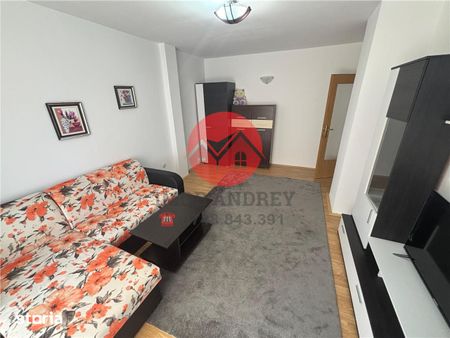 Apartament 2 camere, ultracentral, etaj 1, utilat - Fotografie 4