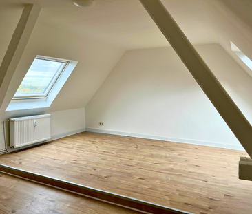 5 Zimmer Dachgeschoss - renoviert und zentral in Krefeld - Photo 1