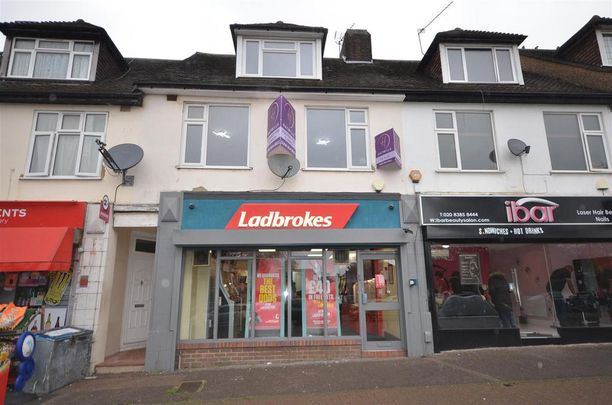 1 bedroom in a house share to rent - Photo 1