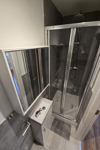 1 bedroom property to rent - Photo 5