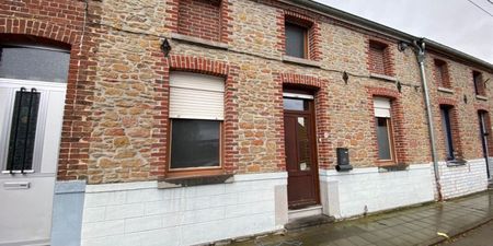 Eengezinswoning te huur in Basècles voor € 570 met 2 slaapkamers - Photo 2