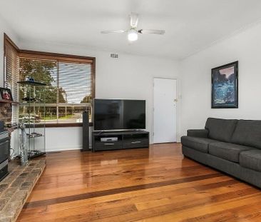 201 Oriel Road, Heidelberg West VIC 3081 - Photo 2