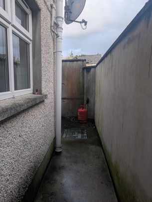 23 Chapel Square, Coleraine, BT52 1LN - Photo 1