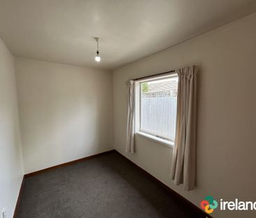 Two Bedroom Unit, Central City Living! - Photo 4