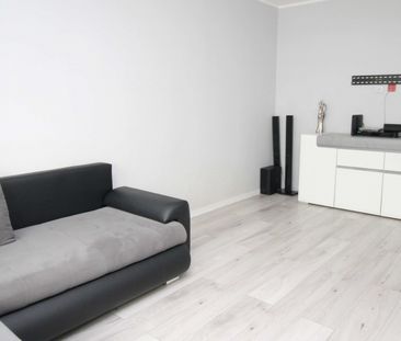 Dwa pokoje na wysokim parterze - Piaskowa Góra - Photo 2