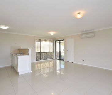 32 Hanover Road, - Photo 2