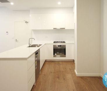 NO CARPET(TIMBER) Two Bedroom APT in Lidcombe 7 mins walk to Lidcom... - Photo 6