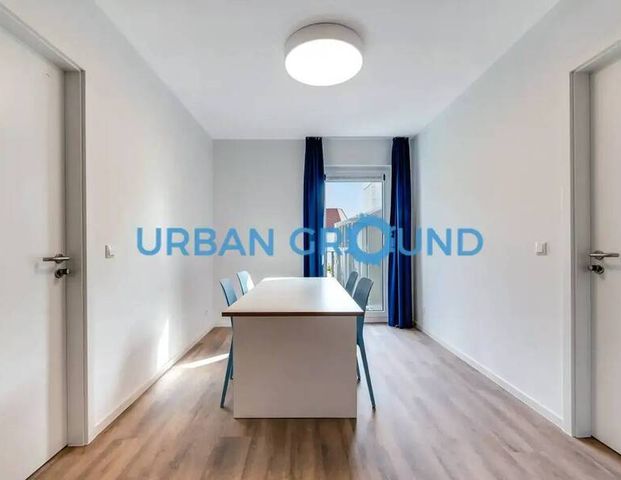 Voll möbliertes Privatzimmer mit Balkon in einer 5er gemischtes WG-Nähe der HTW Universität - Photo 1