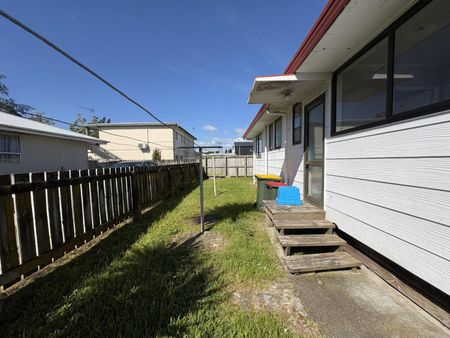 Ham East Honey - Photo 4