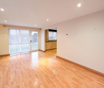 1 Silverwood Court, Lurgan, BT66 6RP - Photo 1