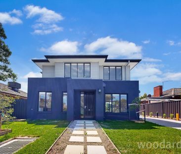 Welcome Home - Convenience and Style - Photo 4