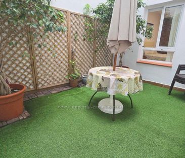 Live in the heart of Puerto de la Cruz in this two-bedroom apartmen... - Photo 5