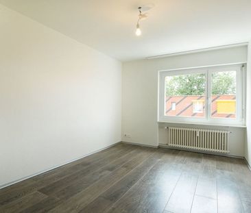 Moderne Attika-Wohnung | Ideale Anbindungen | Gepflegte Überbauung - Photo 5