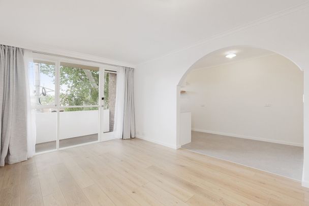 5/1102 Lygon Street, Carlton North VIC 3054 - Photo 1